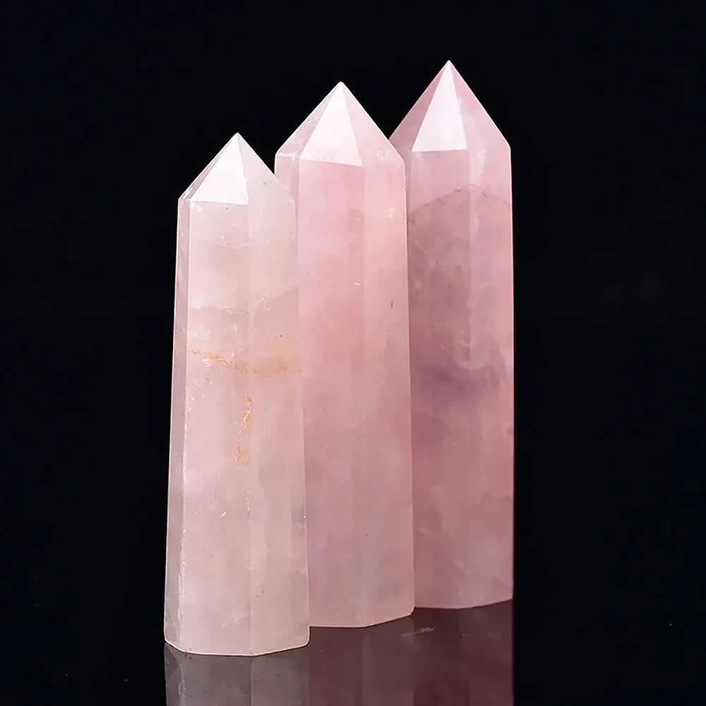 Kristallklarer Obelisk aus Naturquarz | Spirituelle Energie für dein Zuhause