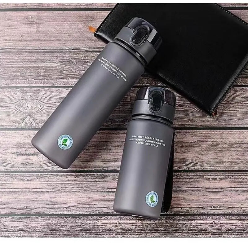 DraagDrink Wasserflasche – Auslaufsicher und BPA-frei für Sport, Arbeit und Reisen
