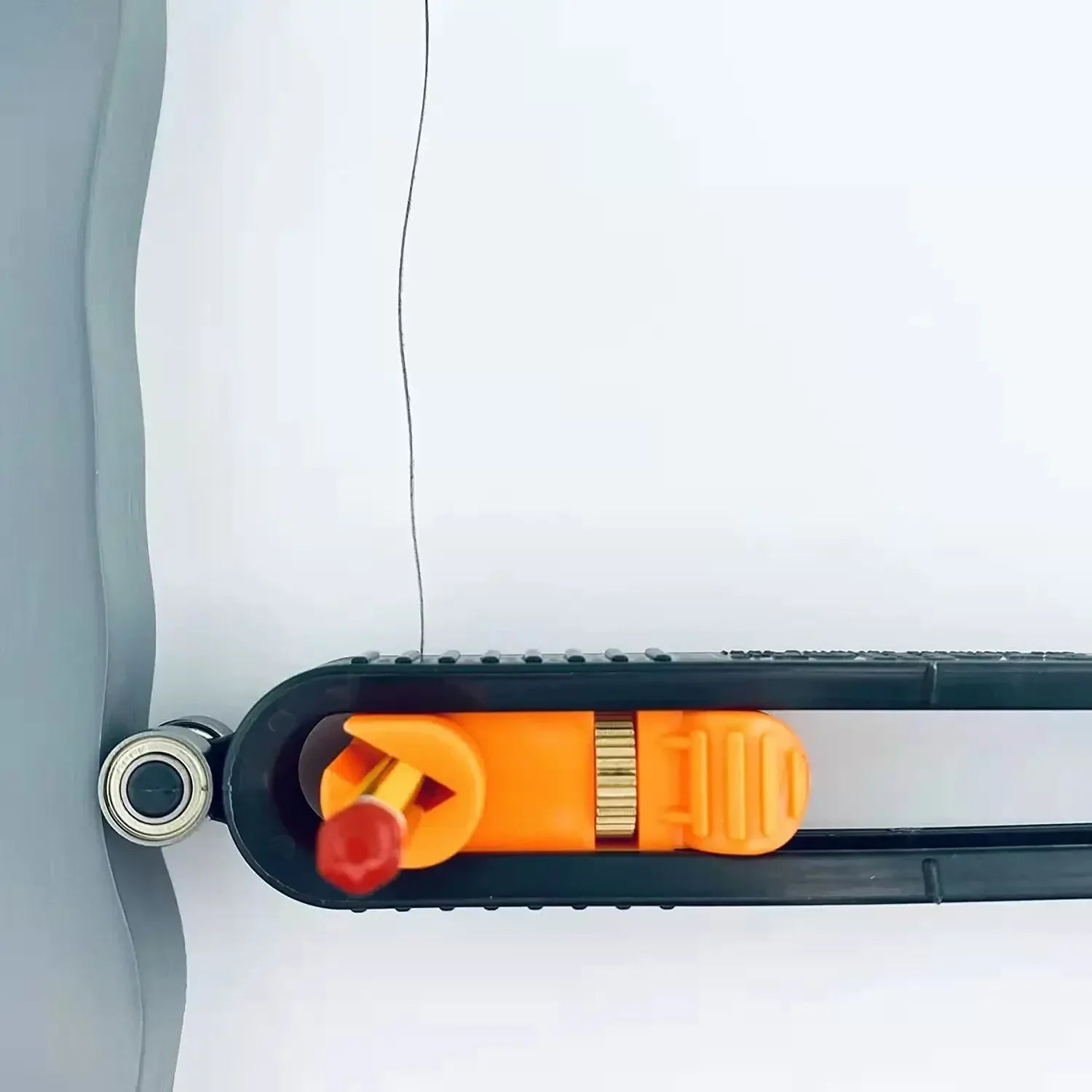 Präzisionskonturenwerkzeug – Flexibles Markiersystem für Holzarbeiten