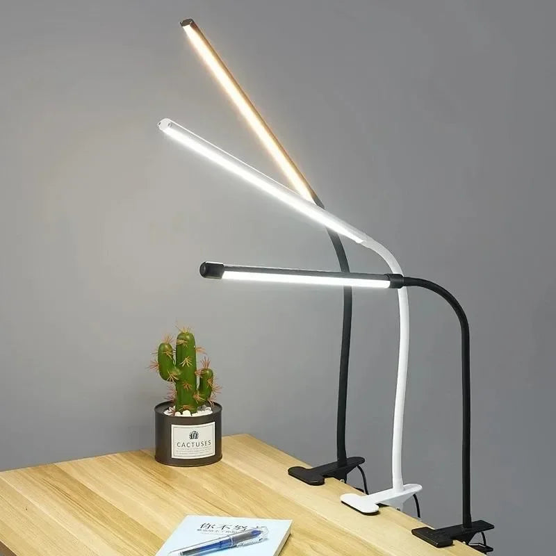 Schwenkbare LED Tischlampe mit USB-Anschluss