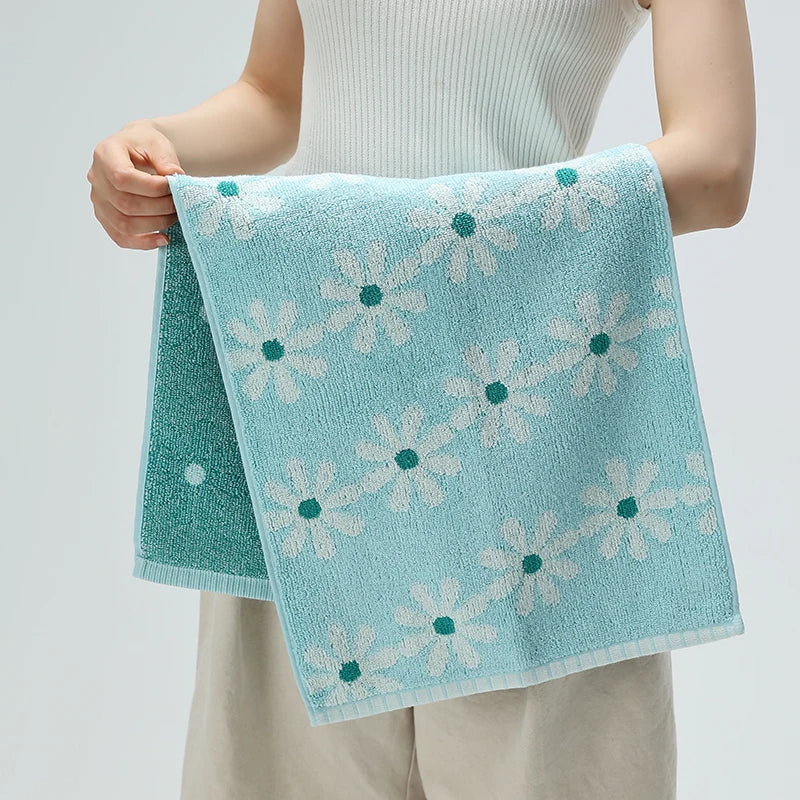 Daisy Towel