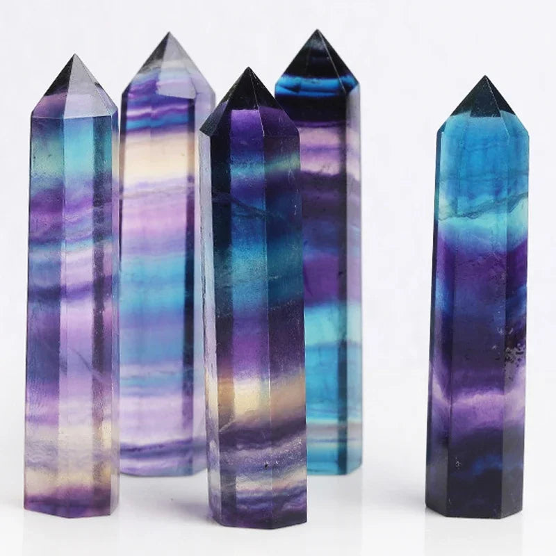 Kristallklarer Obelisk aus Naturquarz | Spirituelle Energie für dein Zuhause
