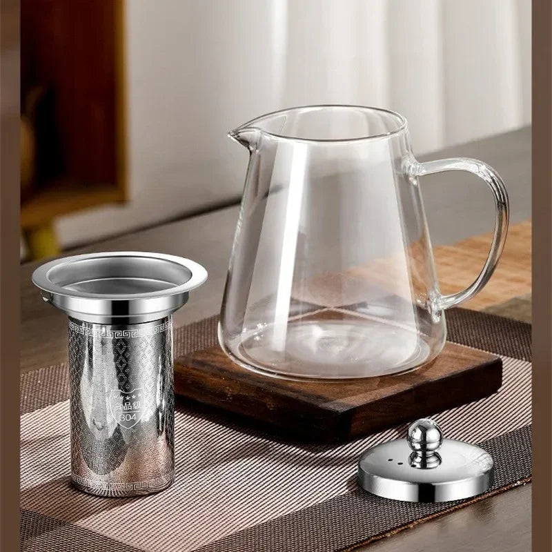 Elegante Teekanne aus hitzebeständigem Glas mit Edelstahlfilter