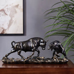 Stylish Animal Sculpture: Bull and Bear in Battle
