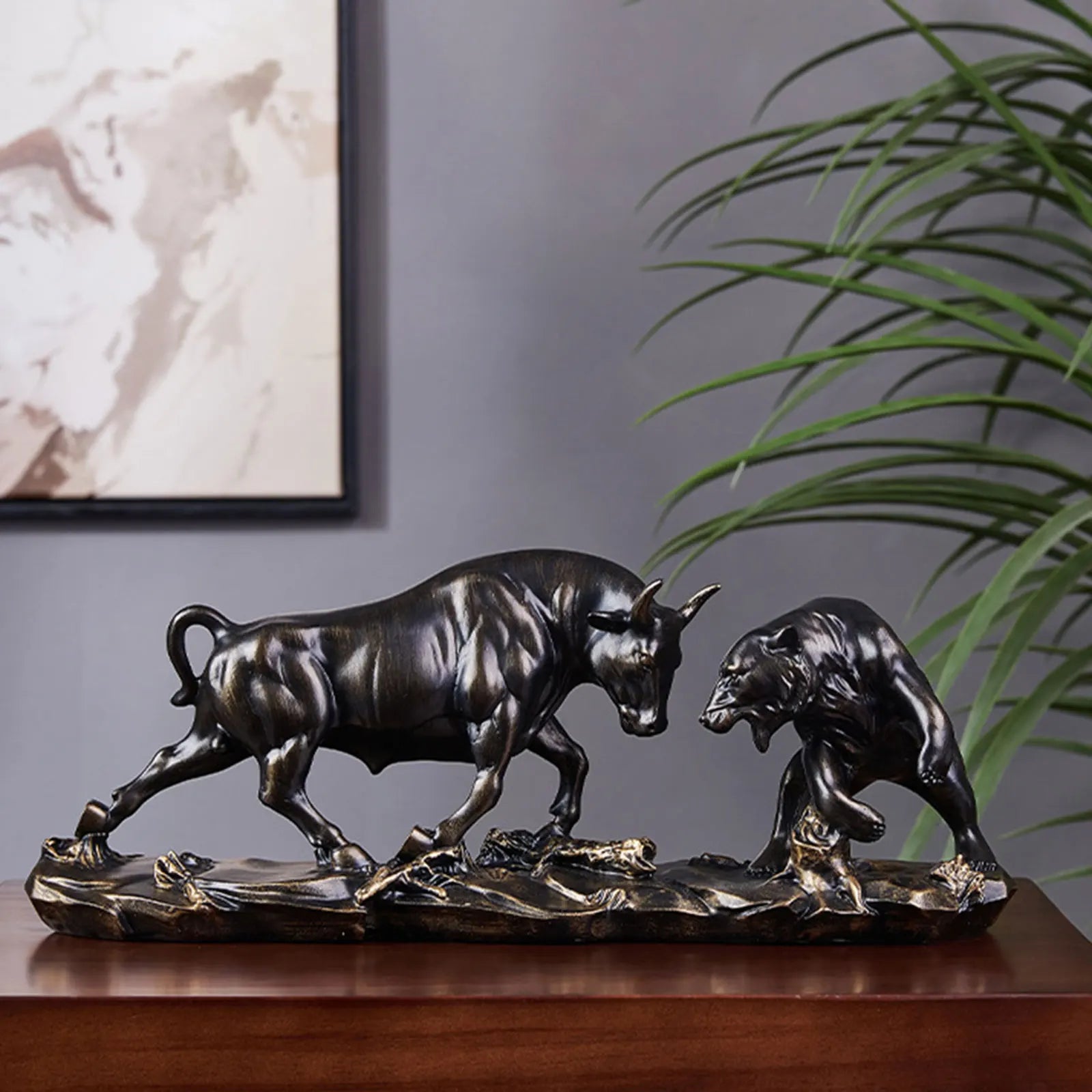 Stylish Animal Sculpture: Bull and Bear in Battle