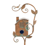 Zierliche Vogelhaus Gartenstecker – Rustikaler Charme