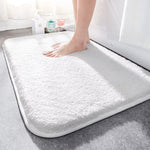Plush Bathroom Mat for Ultimate Comfort – Non-slip and Suction Cup Secure