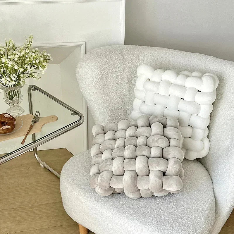 Thick Woven Knot Pillow