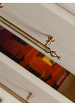 Eleganter T-Bar Möbelgriff aus massivem Messing im Antiklook