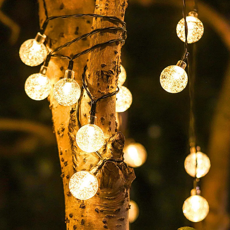 Solarbetriebene Außen-LED-Lichterkette mit 100 Lichtern