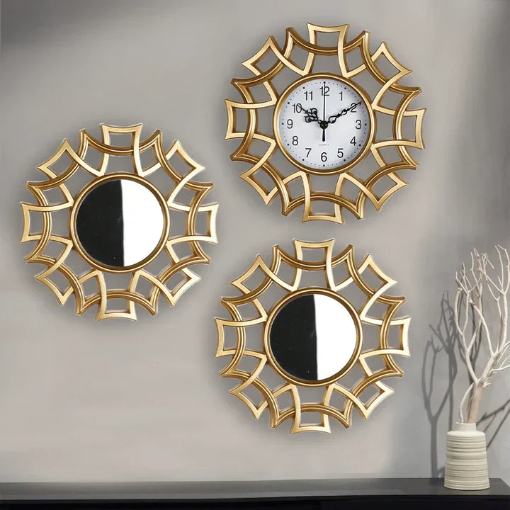 Zeitlose Wanduhr und Spiegel Set – Elegantes Design in Antikgold
