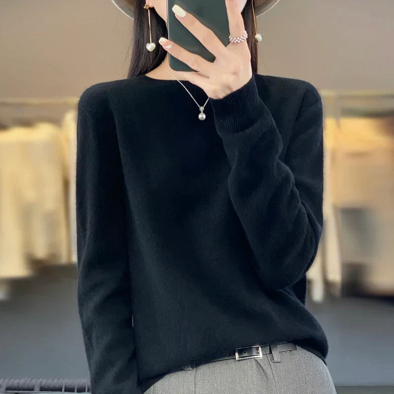 Elegant Cashmere Sweater for Women – Crew Neck and Warm