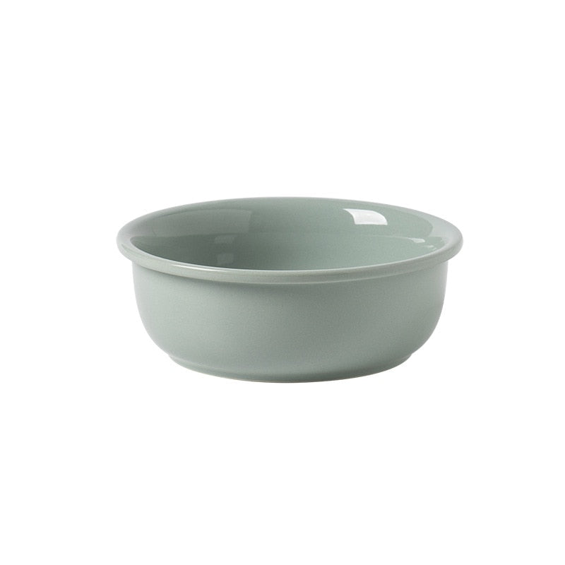 High-quality ceramic cat feeding station with wooden stand