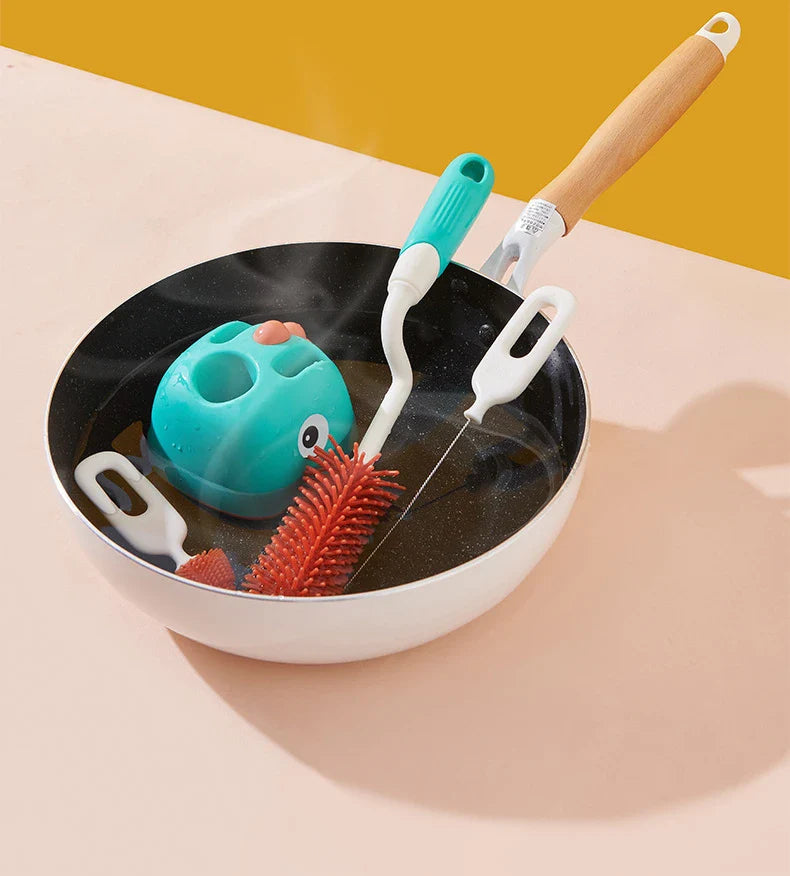 Baby Bottle Cleaning Set – 5 Pieces with Holder and Brushes