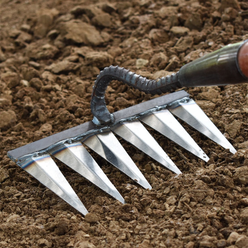 Hochwertige Gartenhacke aus Karbonstahl – Präzise und Effizient