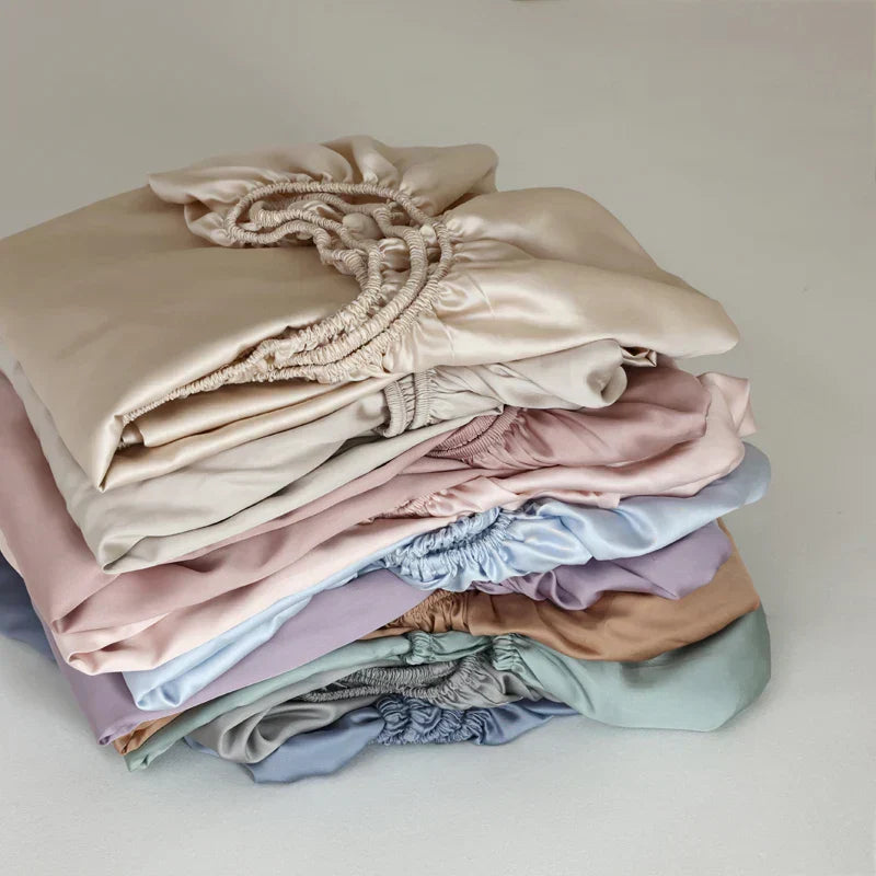 Luxurious Mulberry Silk Bedding | Breathable & Hypoallergenic
