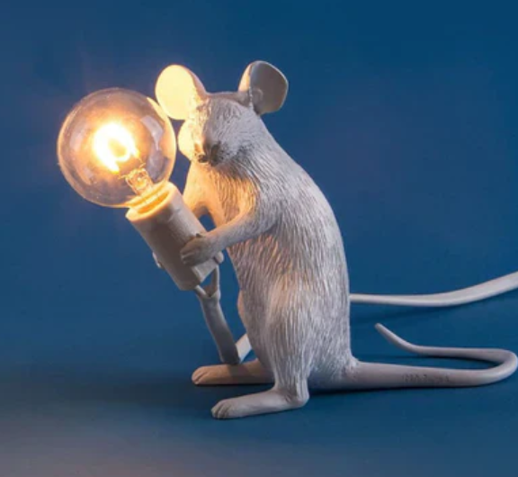 Niedliche Maus-Tischlampe für eine einladende Atmosphäre