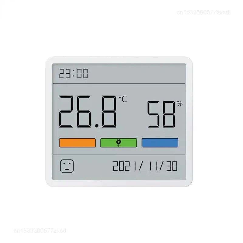 Multifunctional indoor climate station with clock and thermometer