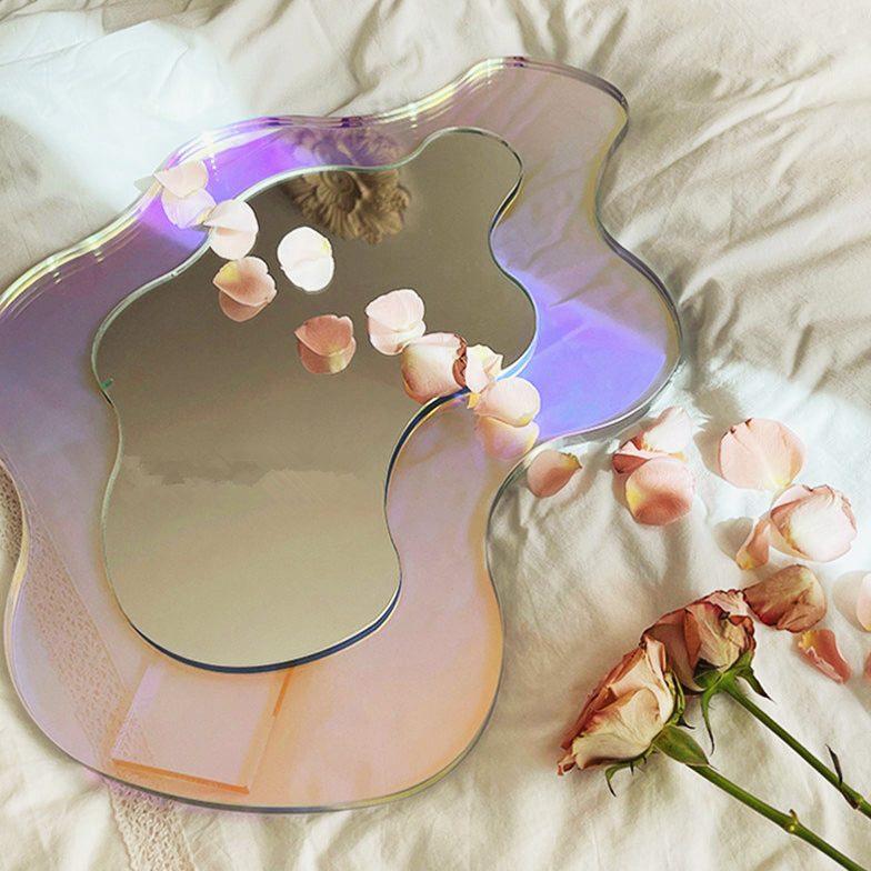 Flower-shaped acrylic mirror with prism effect