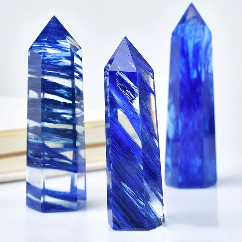 Kristallklarer Obelisk aus Naturquarz | Spirituelle Energie für dein Zuhause