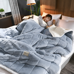 Luxuriöse Kuscheldecke – Weich, Warm und Vielseitig