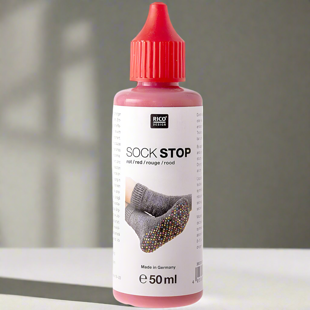 Non-slip sock layer | Secure grip for your steps | Washable textile coating for individual socks