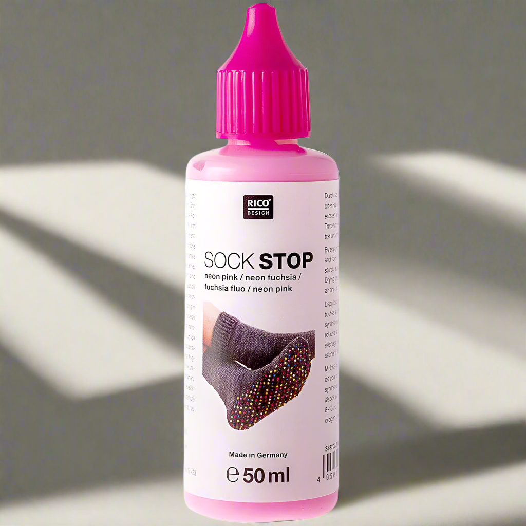 Non-slip sock layer | Secure grip for your steps | Washable textile coating for individual socks