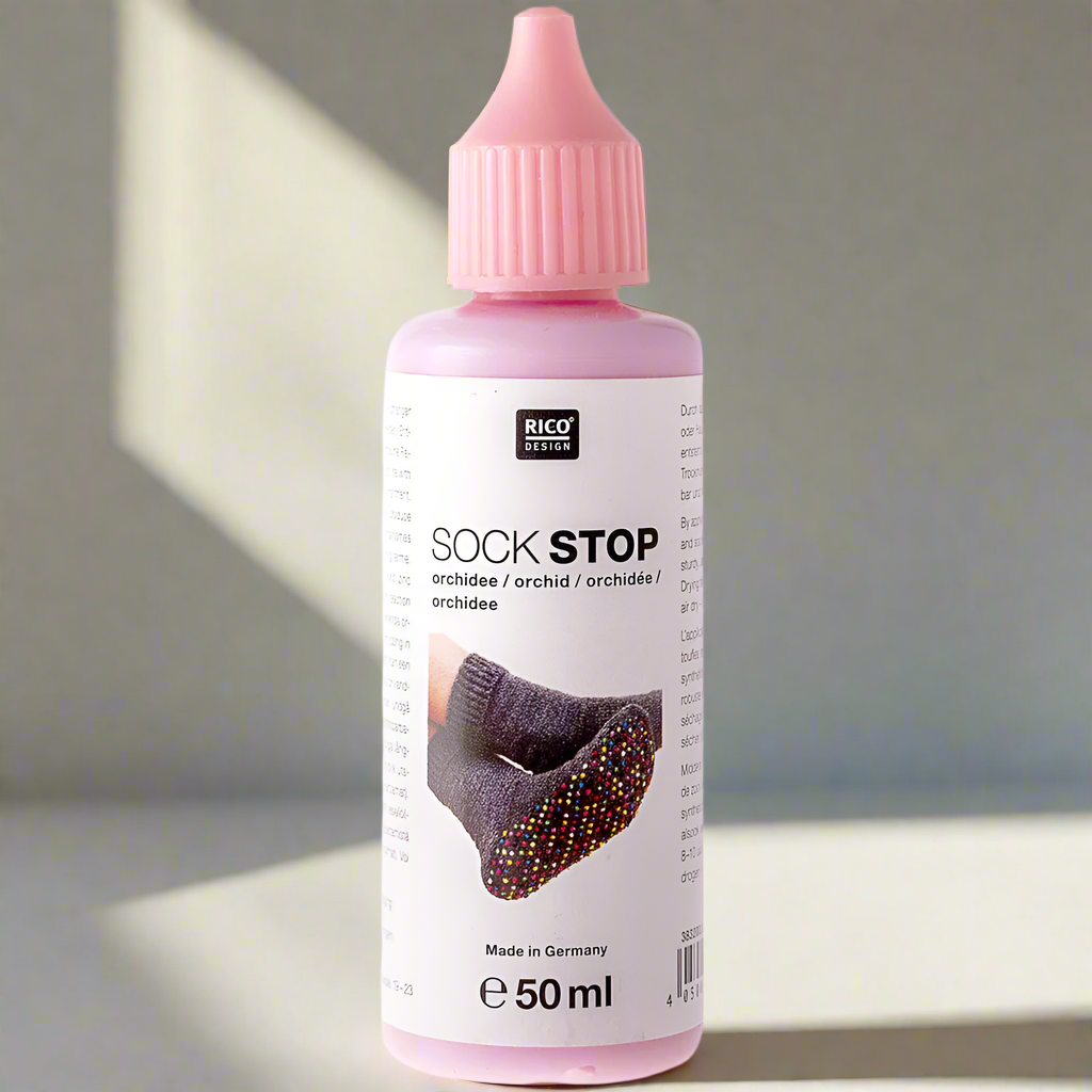 Non-slip sock layer | Secure grip for your steps | Washable textile coating for individual socks