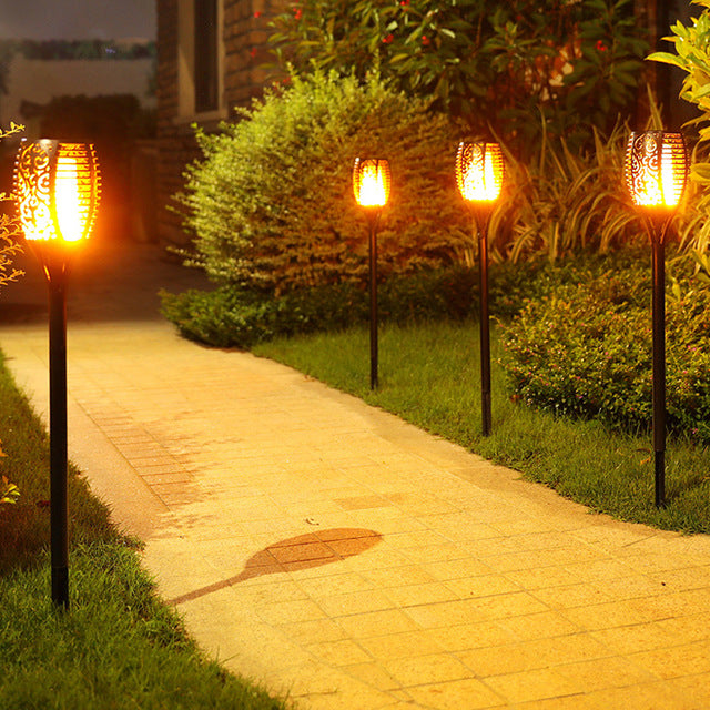 2er Set Solar LED Fackel Licht mit Flammeneffekt | LumiFlame