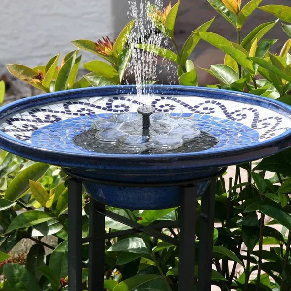 Solarbetriebene Wassersäule für Garten und Balkon