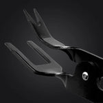 Robust pliers for effortless removal of clips and trim