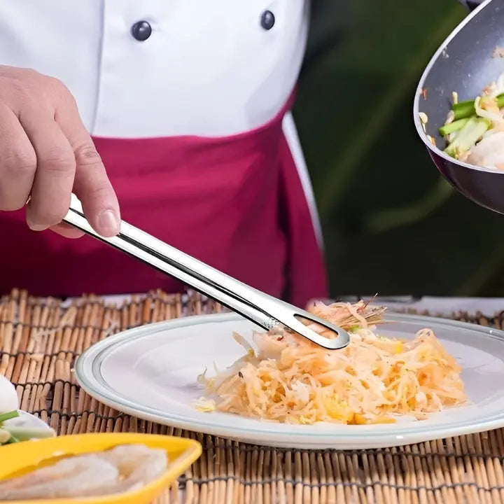 Küchenhelfer – Ihre zuverlässige Grill- und Servierzange