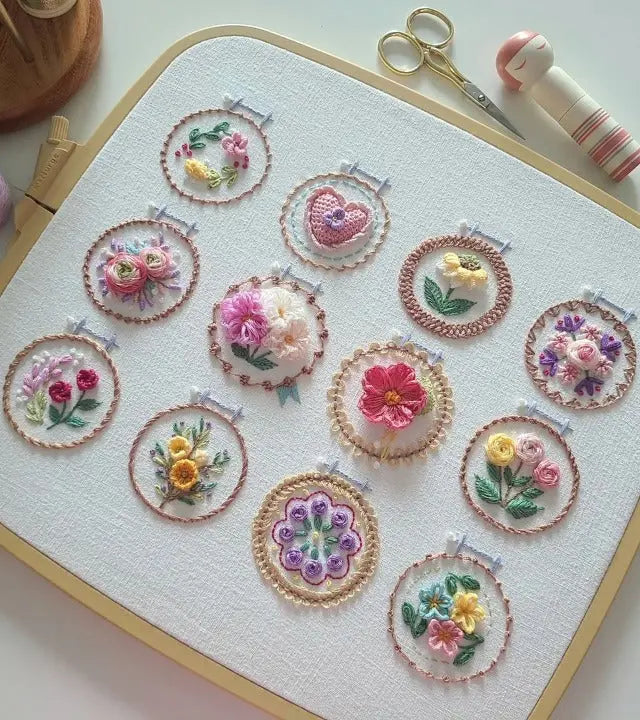 Blumenstickset mit 12 Designs | Komplettset für Einsteiger