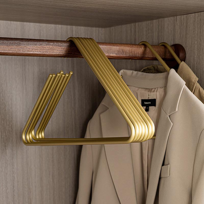 Stilvolle Aluminium-Kleiderbügel für einen aufgeräumten Schrank (5 Stück)