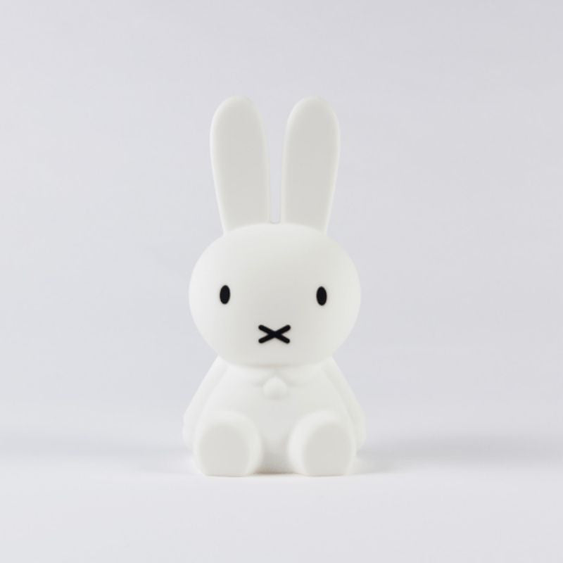 Simple Table Lamp | Stylish Home Highlight | Minimalist Bunny Figurine | LightNest