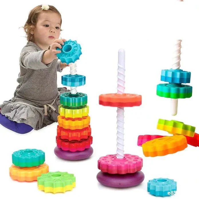SpielSpaß - Drehbarer Stapelturm für Kleinkinder