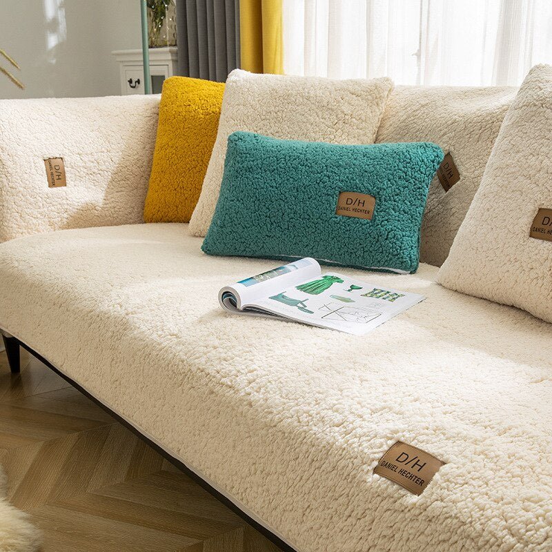 Luxurious Sofa Cover Set with Non-Slip Backing and Pillowcases
