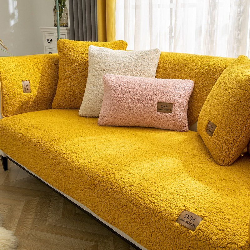 Luxurious Sofa Cover Set with Non-Slip Backing and Pillowcases