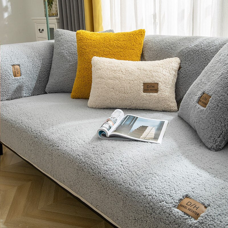 Luxurious Sofa Cover Set with Non-Slip Backing and Pillowcases