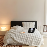 Ganzjahresdecke mit Stilvollem Design