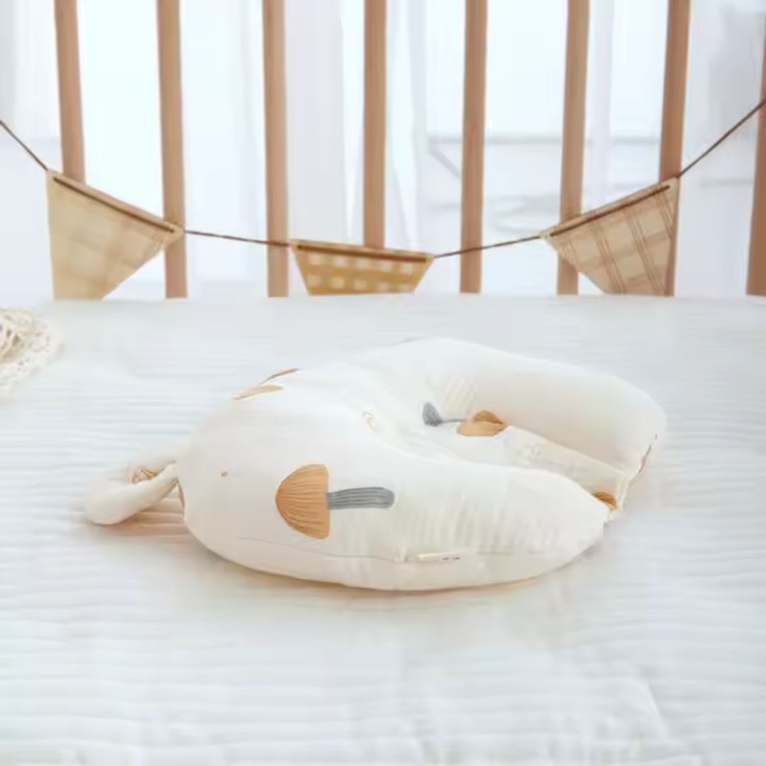 Ergonomic Newborn Pillow – Against Flat Head Syndrome