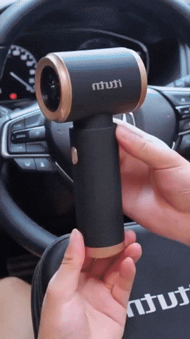 SwiftClean Cordless Vacuum Cleaner - Quick and effortless cleaning anywhere