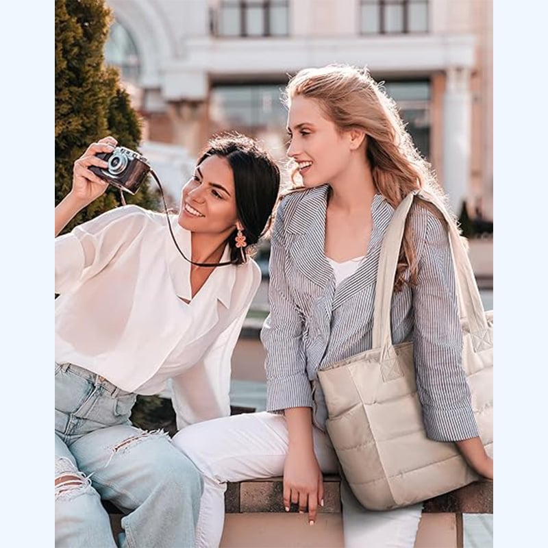 Lightweight Tote Bag – Stylish and practical for everyday use