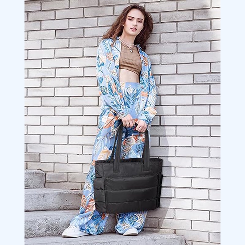 Lightweight Tote Bag – Stylish and practical for everyday use