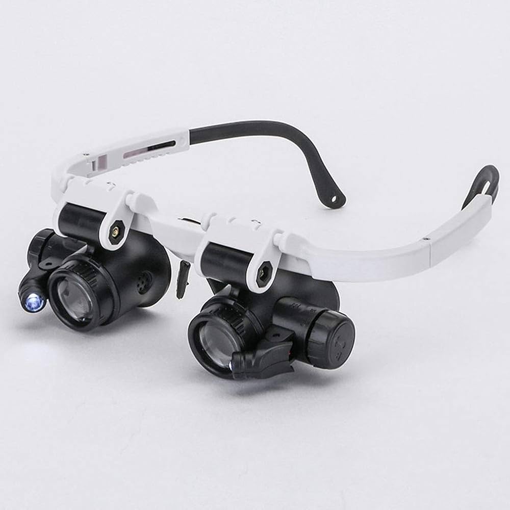 Precision Magnifier with LED Lighting for Detailed Work