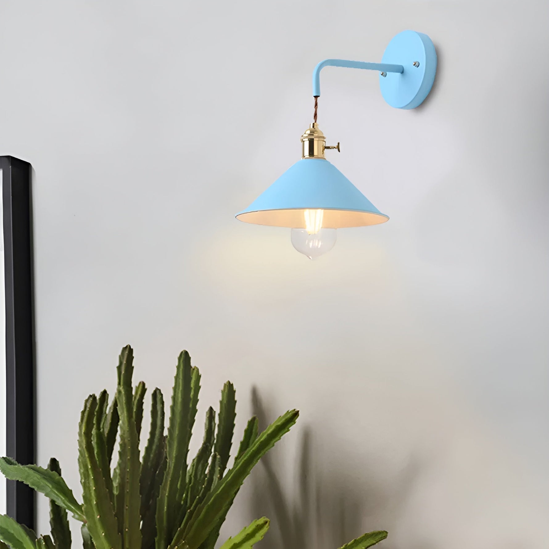 Classically Inspired Metal Cone Wall Lamp – Stylish Wall Light for Your Home