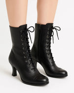 Ankle Boots Retro Lace-Up Perforated Non-Slip Sole