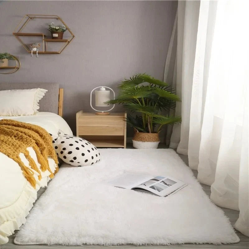 Area Rug Soft Polyester Easy-Clean Cream White
