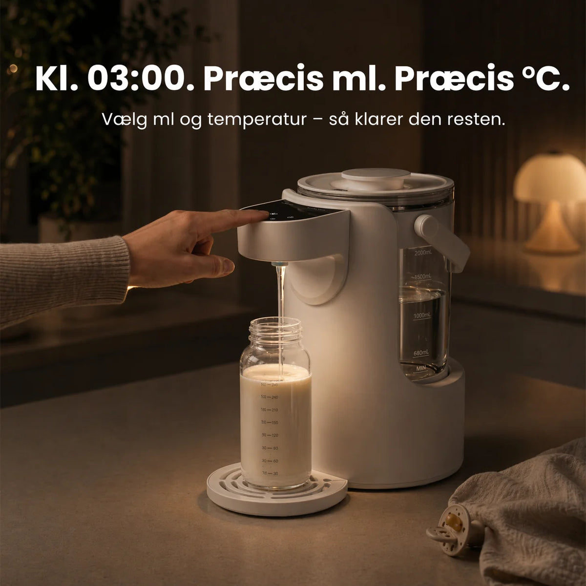 Baby Bottle Water Dispenser Precise Temperature 2.11-Quart Capacity