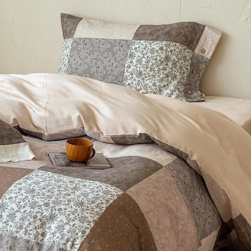Bed Linen Set Delicate Floral Breathable Cotton 4-Piece